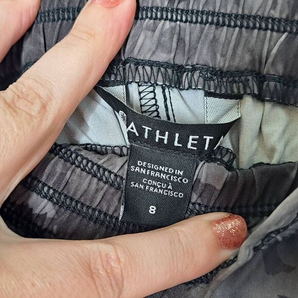 Athleta Women's Savannah Jogger in Lumen Floral Black size 8 - Picture 7 of 9